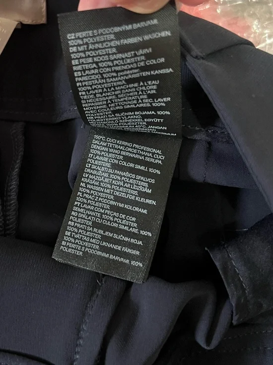 H&M Navy Tailored Shorts High Waist Pleated Chic Minimal Preppy Resort Size 10 - Picture 8 of 11